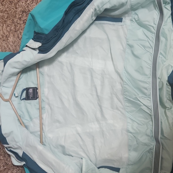 The North Face Womens Turquoise and Dark Blue 3 In 1 Winter Hooded Snow Jacket - Picture 7 of 12